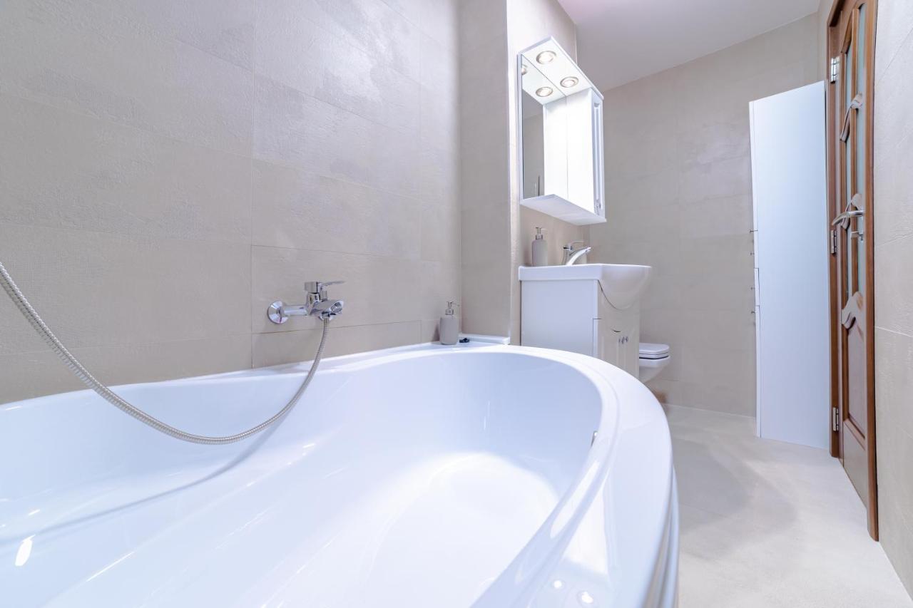 Apartament Garii Brašov Exteriér fotografie